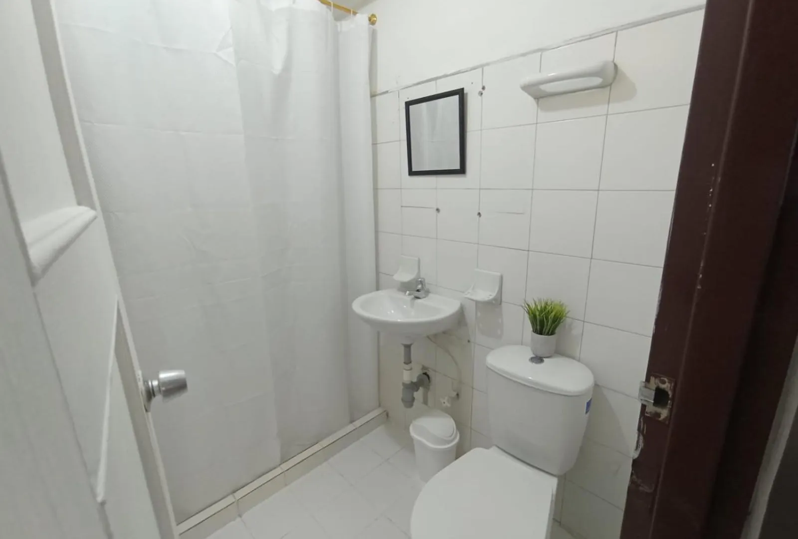Habitaciones Con Bano Privado Coliving Central Cerca A Plaza Mayor Cerro Nutibara Unicentro Medellín 0*,  Kolombiya