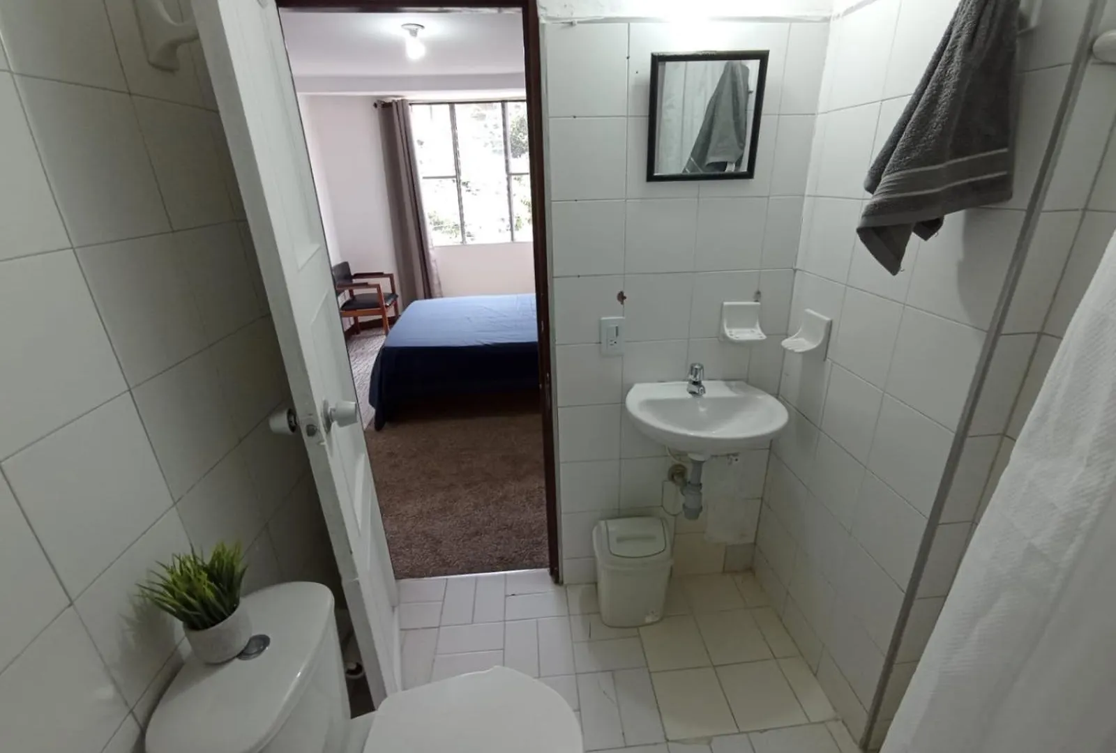 Habitaciones Con Bano Privado Coliving Central Cerca A Plaza Mayor Cerro Nutibara Unicentro Medellín Kolombiya